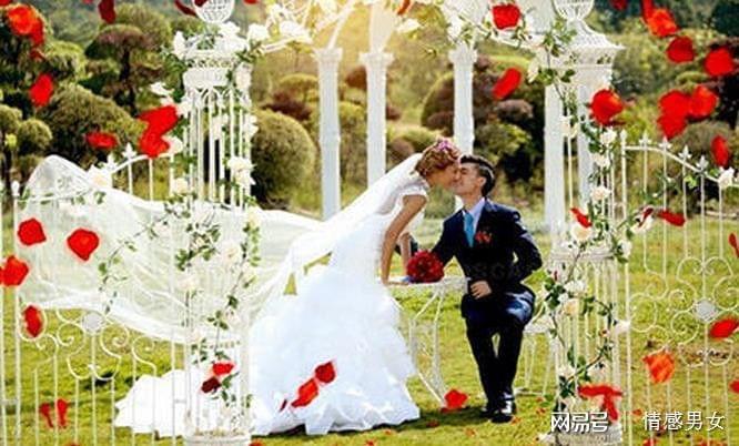 做梦参加婚礼是什么意思