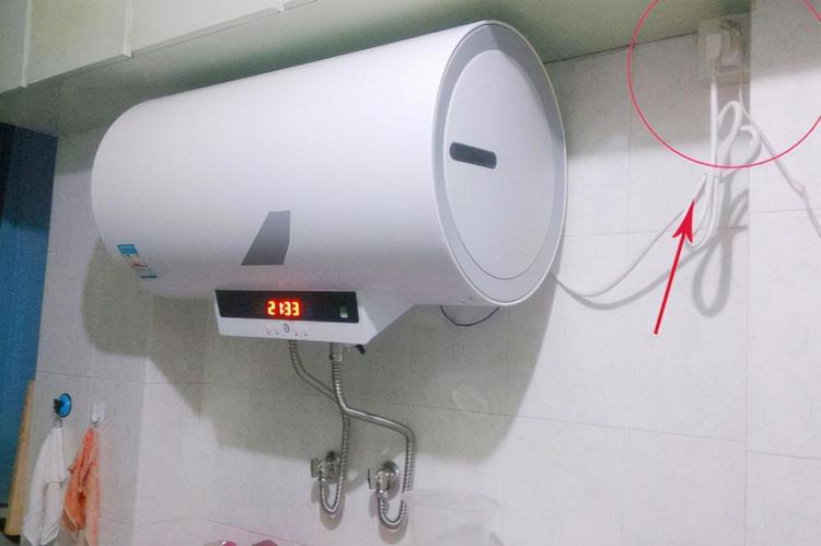 家用电热水器多少瓦