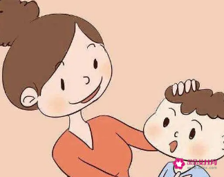 宝宝听不见声音的表现