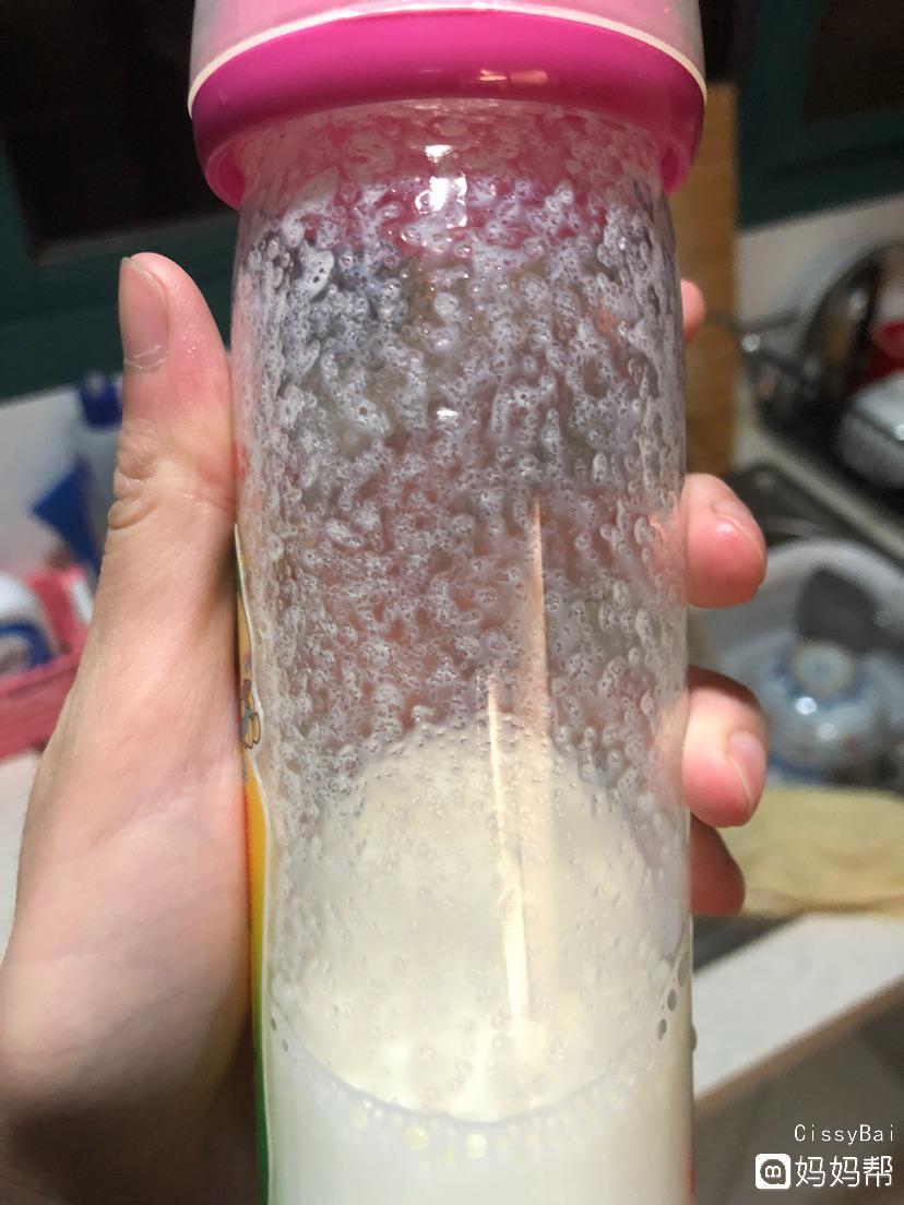 奶粉有挂壁现象正常吗