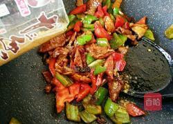 孕妇可以吃辣椒炒肉吗