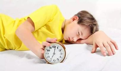 7岁小孩睡眠时间多少