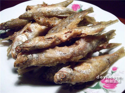 油炸小干鱼的做法大全家常