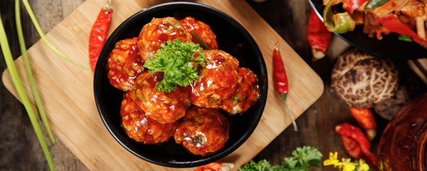红烧香菇鸡肉丸