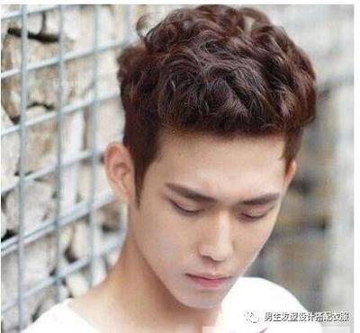 长脸短发男生帅气发型