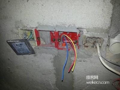 厨房在水电中预留多少插座