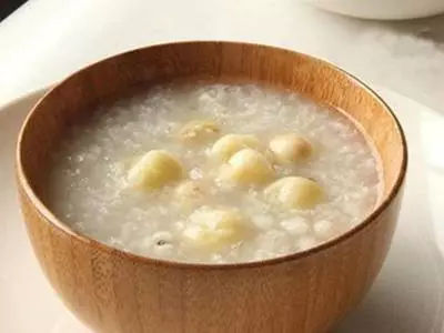 六个月宝宝可以喝米汤吗