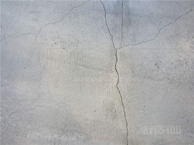 地板裂缝处理方法
