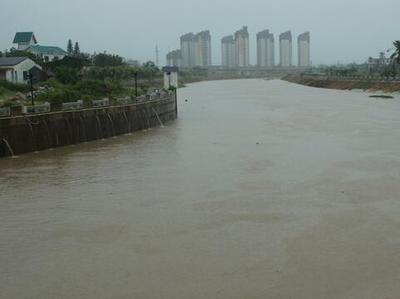 周公解梦河水上涨
