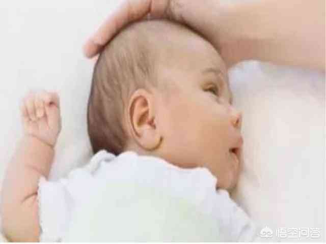 小孩半夜出汗是怎么回事