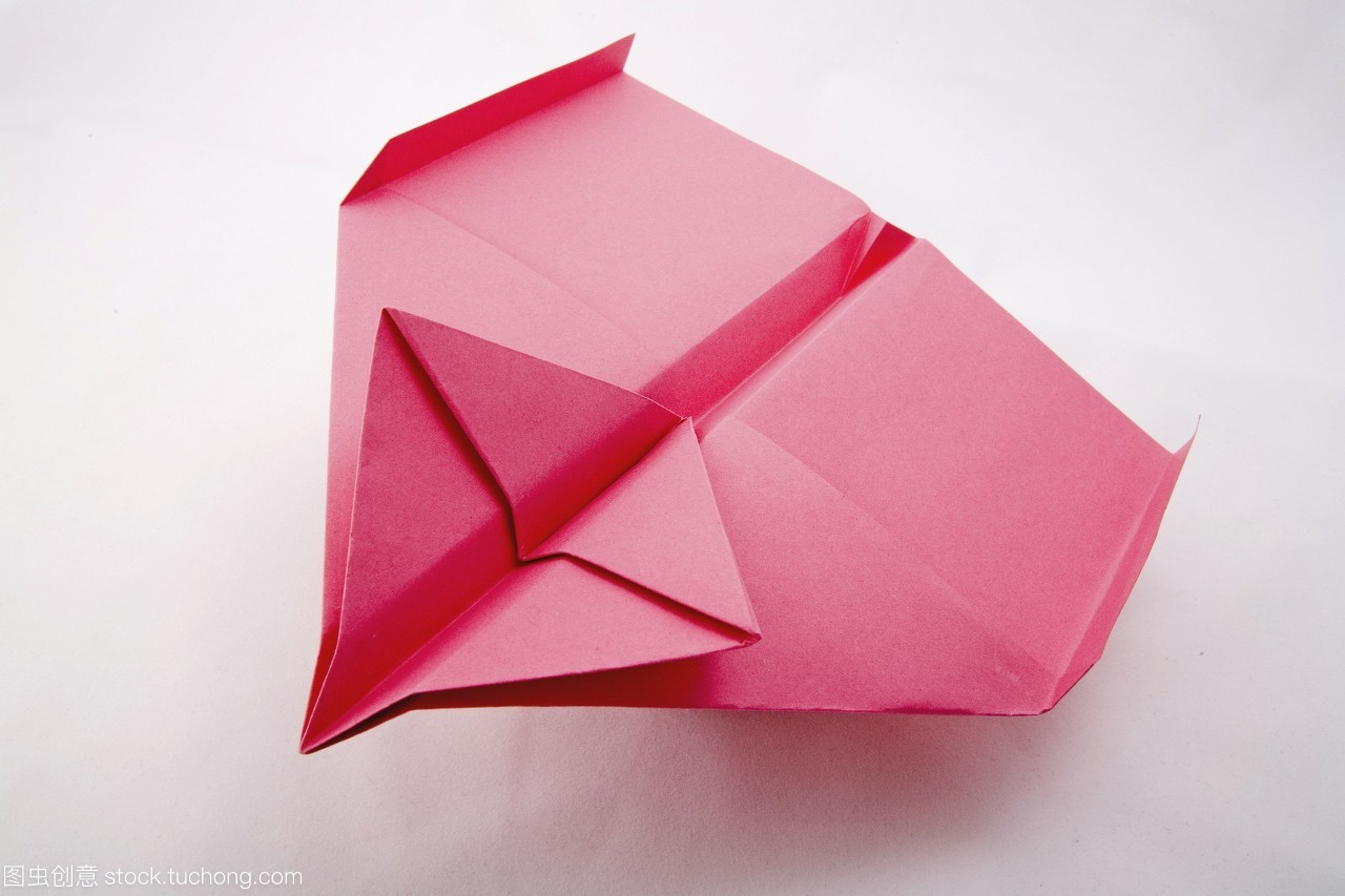 纸飞机折纸大全下载
