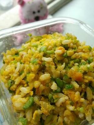 宝宝几个月能吃米饭