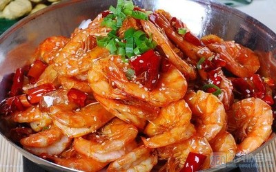 干锅土豆大虾做法大全家常