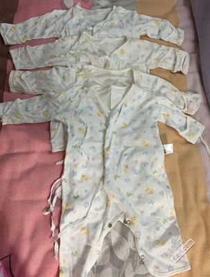 4月份出生的宝宝穿什么衣服