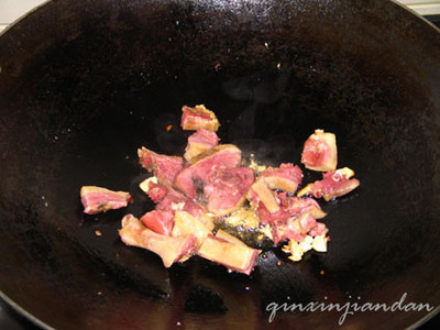 腊鸭腿做法大全家常