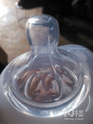 高硼玻璃材质的水杯有毒吗