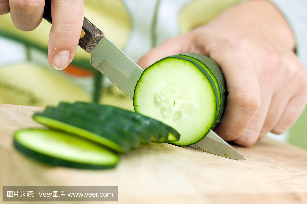 黄瓜怎样吃可以减肥