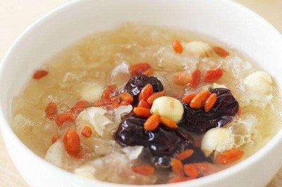 月子里能吃莲子吗