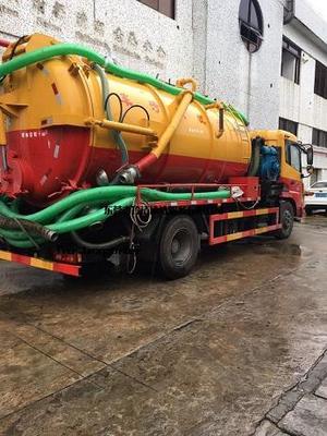 顶楼厨房下水道下水时冒泡