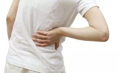 右边腰上面疼是怎么回事