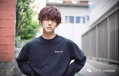 男士长发烫