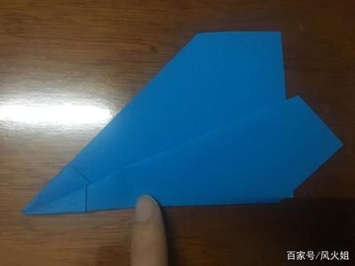 小学生折纸飞机