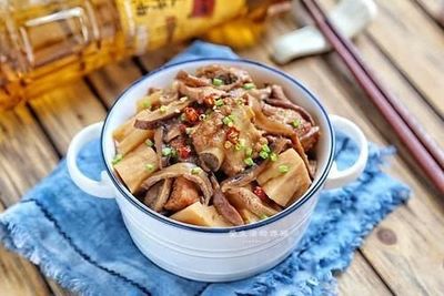 排骨炒香菇做法大全家常菜