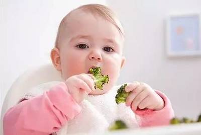 婴儿辅食 每次吃多少
