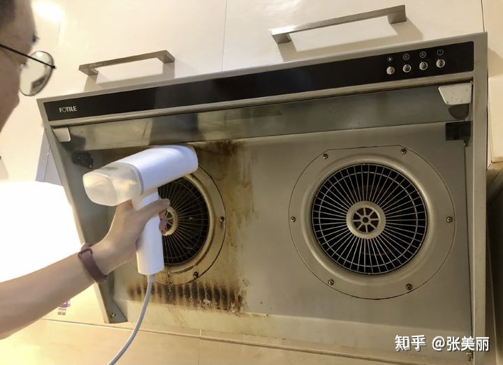 厨房油烟机清洗用什么设备