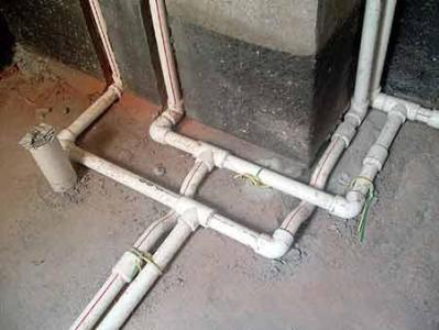 修换厨房下水道管