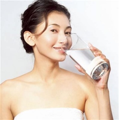 光喝水能减肥吗