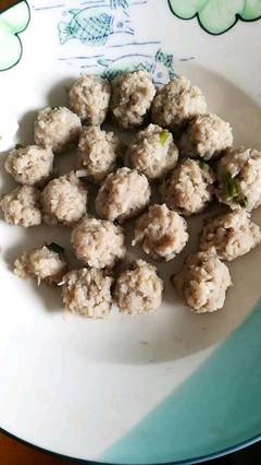 9个月宝宝肉丸子的做法