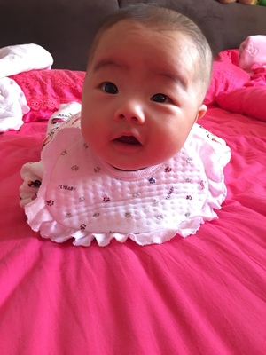 四个月宝宝摇头