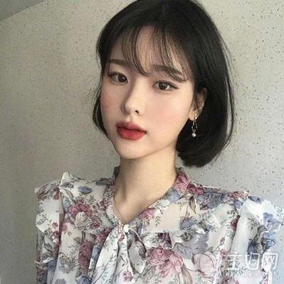 大脸适合什么短发