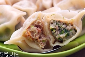 羊肉白菜饺子馅的做法