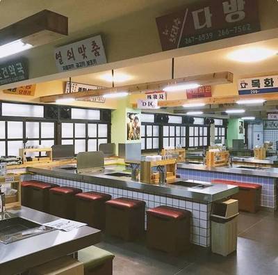 不用厨房的饭店