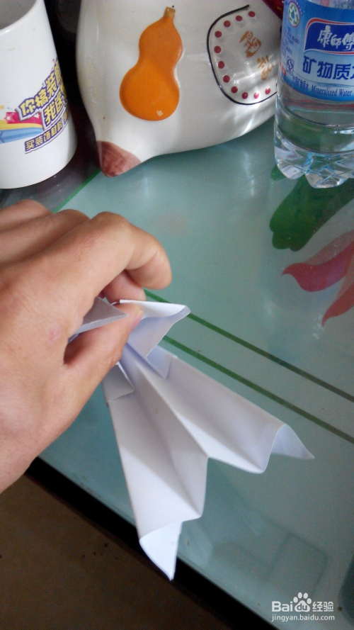 怎么做飞纸飞机