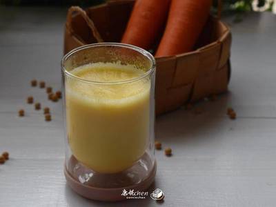 胡萝卜黄豆豆浆的功效