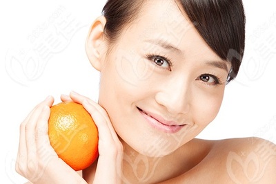 激光点痘痘
