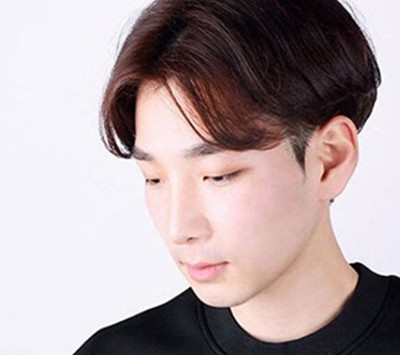 日系发型男中分