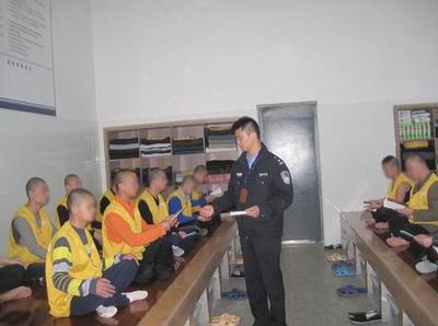 拘留所什么时候放人