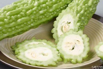 祛痘痘要吃什么好得快
