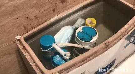 清洗马桶水箱