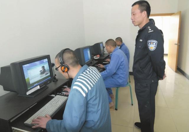 在拘留所可以打电话吗