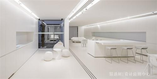单位办公室橱柜里面摆设