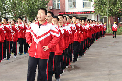 曹县三中职工人数有多少,有多少员工?