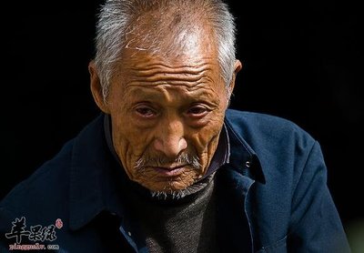 老年人老是出虚汗是怎么回事