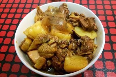 东北小鸡炖土豆的做法