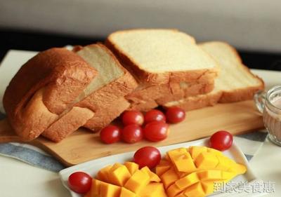 家庭吐司面包制作方法