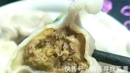白菜肉包不出水制作方法